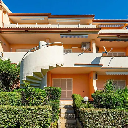 Stunning In Апартаменты Бадеси